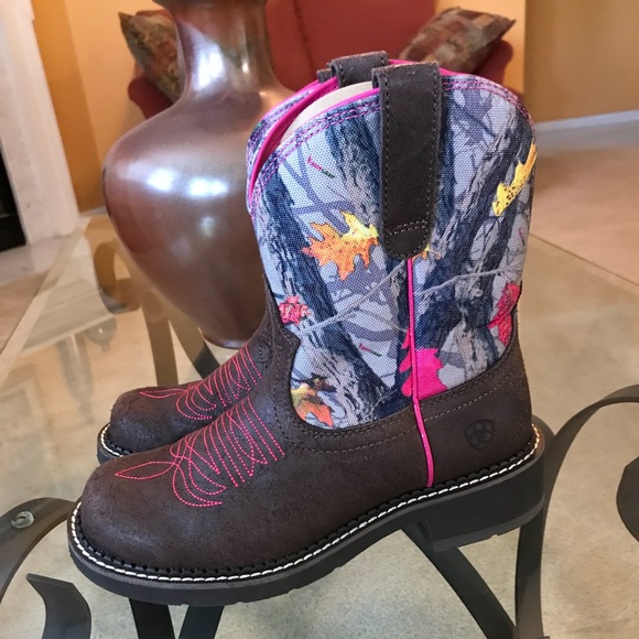 Ariat Shoes - Ladies Ariat boots